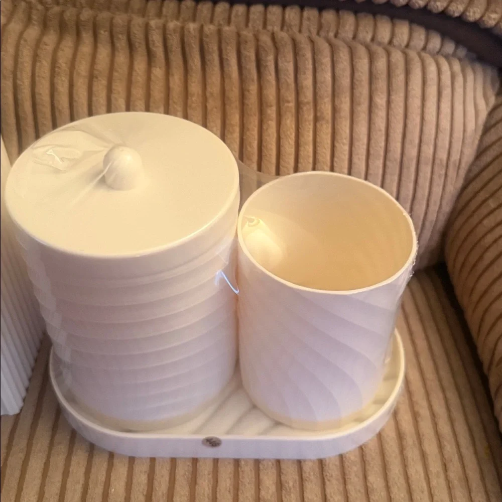 Target White Ceramic Ribbed Bath Accessory Set with Gold Pumps